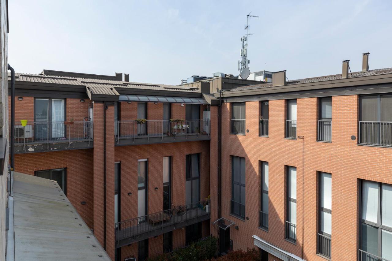 Salomone - Mecenate District Apartment Mailand